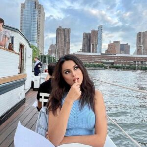 Aishah Hasnie Biography, Age, Height, Husband & Net Worth 2024 - VCSD