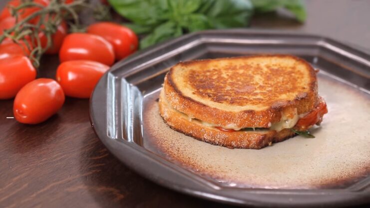 Roasted Tomato Grilled Cheese